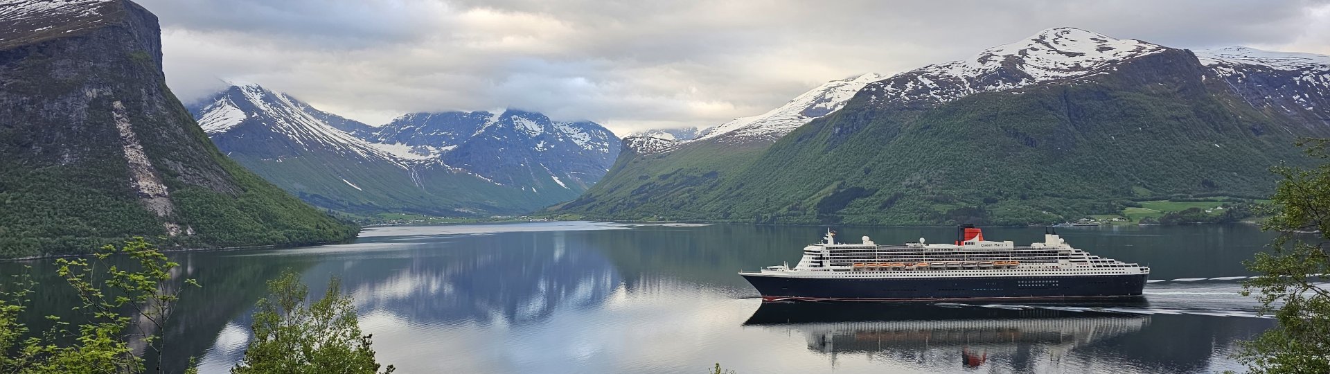 Queen Mary 2 Åndalsnes Photo Olav Dyrkorn